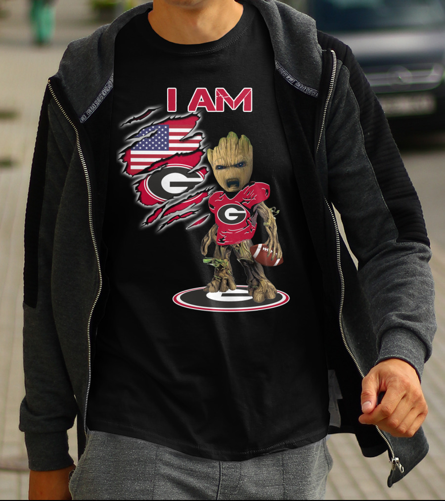 I AM Bulldogs Baby Groot Football G Fan American Flag T-Shirt