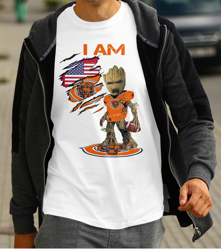 I AM Bears Baby Groot Holding Football With American Flag And Chicago Bears T-Shirt