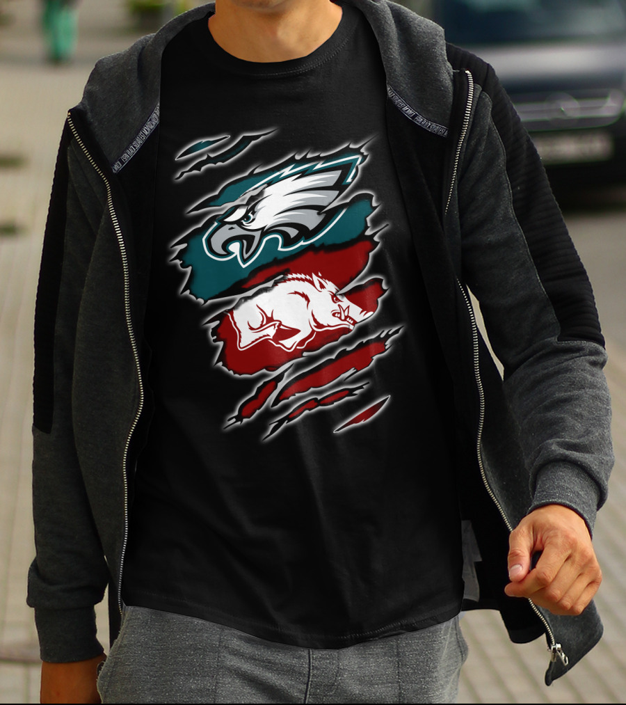 Philadelphia Eagles Arkansas Razorbacks Ripped T-Shirt