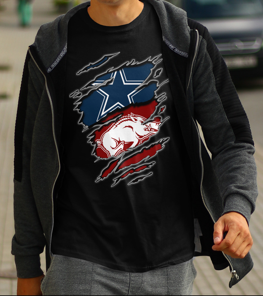 Dallas Cowboys And Arkansas Razorbacks Ripped T-Shirt