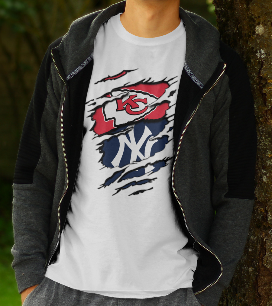 Kansas City Chiefs New York Yankees Logos Clash T-Shirt