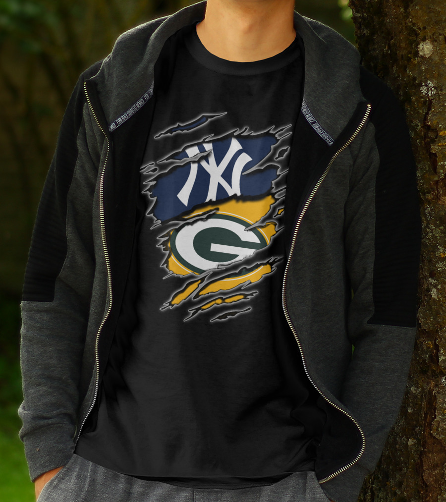 Yankees Packers Dual Team Logo Collaboration T-Shirt