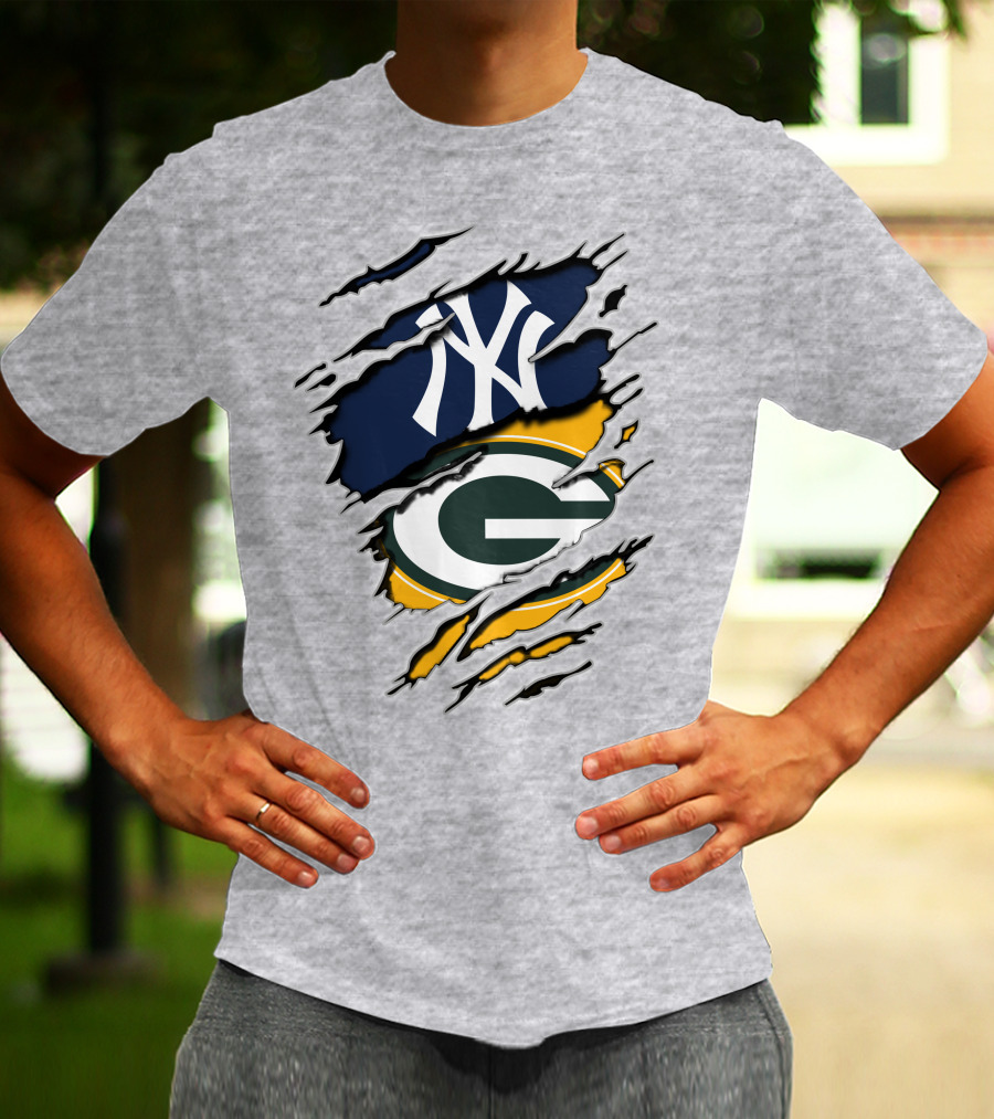 Yankees Packers Dual Fan Pride Tearaway T-Shirt