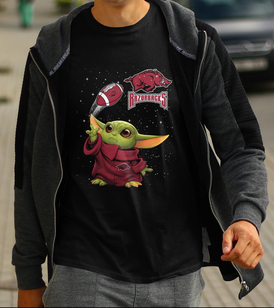 Baby Yoda Arkansas Razorbacks Football Force Thrower With Razorback T-Shirt