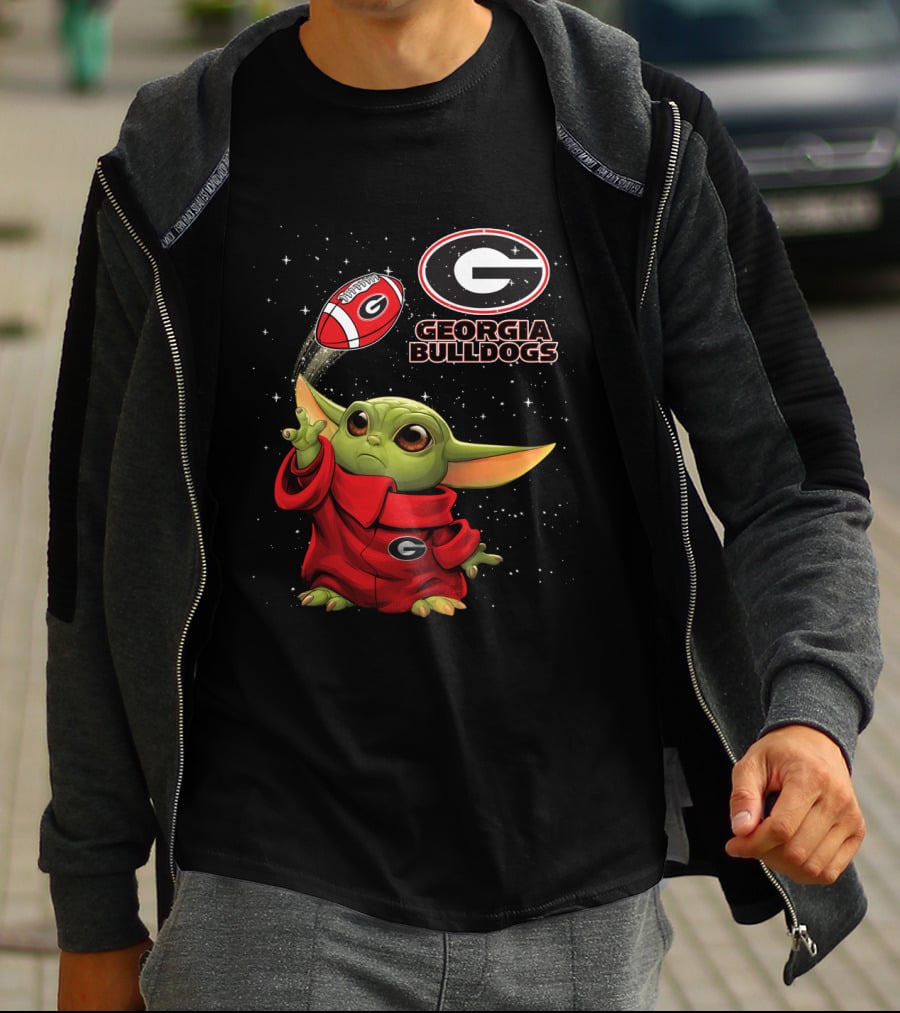 Baby Yoda Georgia Bulldogs Football Star Wars T-Shirt