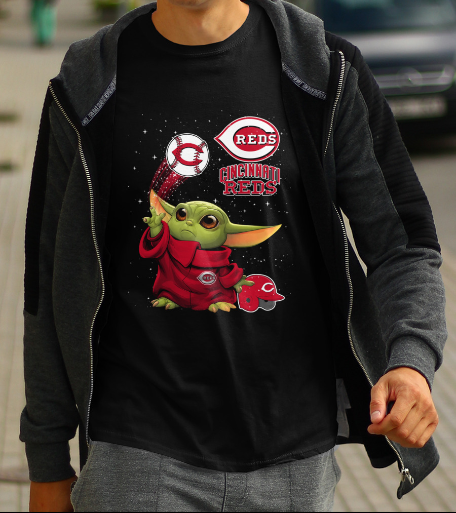 Baby Yoda Cincinnati Reds Baseball Star Wars Crossover T-Shirt