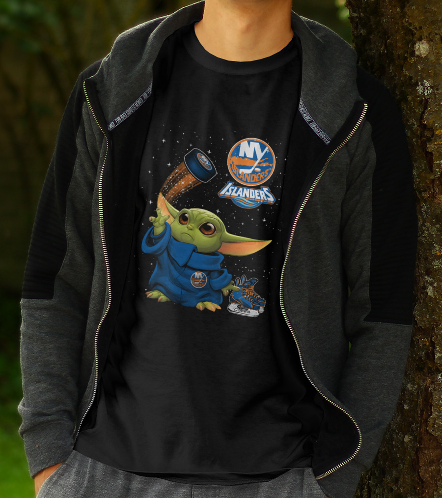 NY Islanders Baby Yoda Hockey Puck Magic T-Shirt