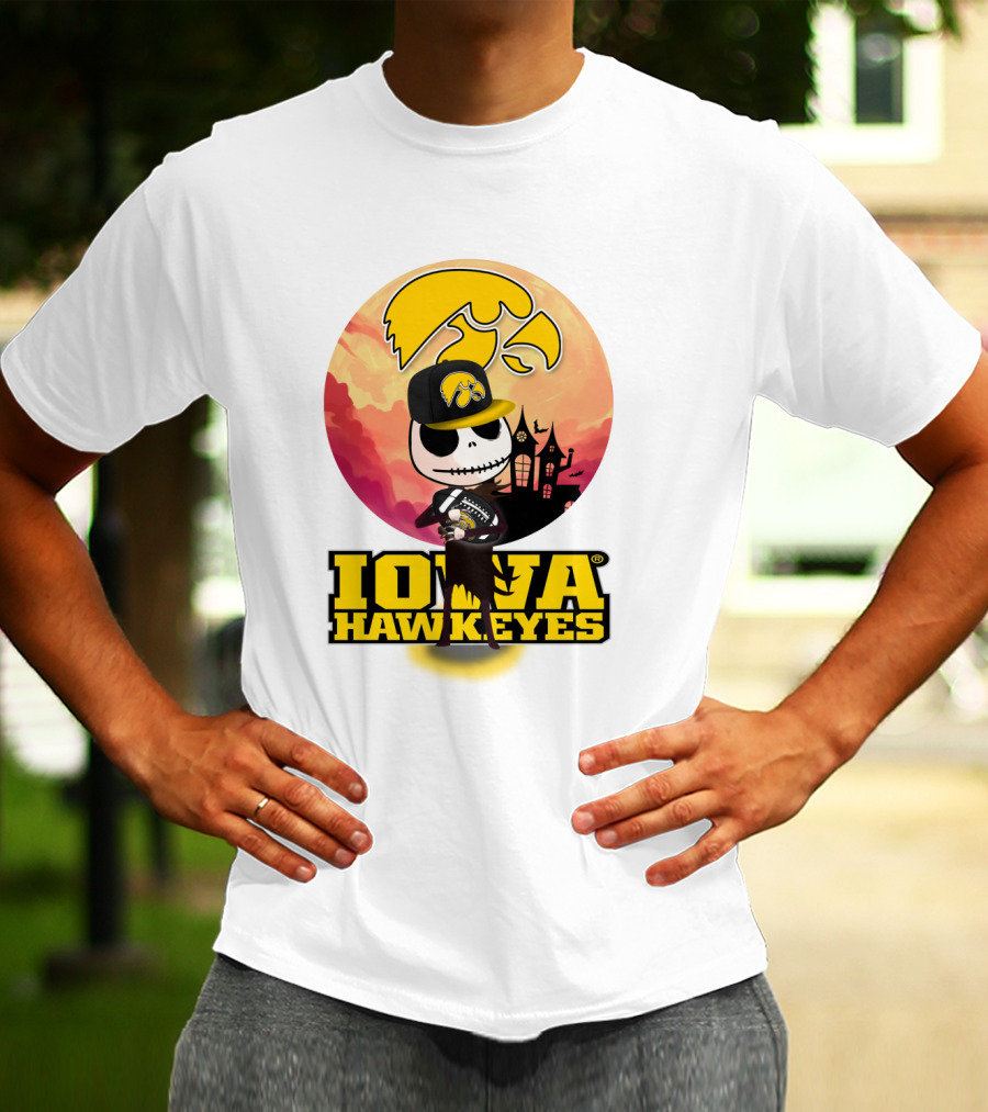 Iowa Hawkeyes Halloween Skull T-Shirt