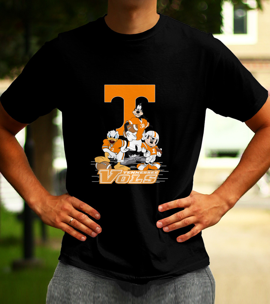 Tennessee Vols T Logo Donald Goofy Mickey Football Players T-Shirt
