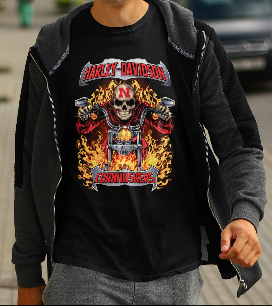Harley Davidson Nebraska Cornhuskers Skull With Flames Motorcycle T-Shirt