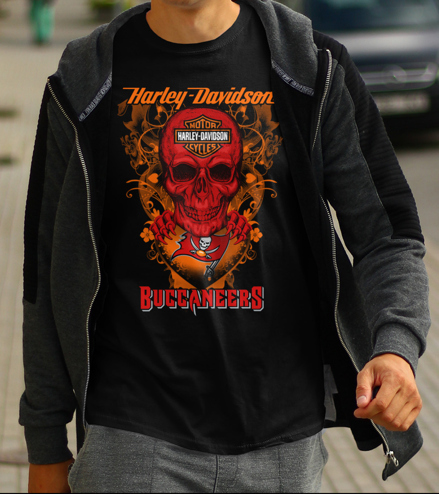 Harley Davidson Motor Cycles Buccaneers Tampa Bay Skull T-Shirt