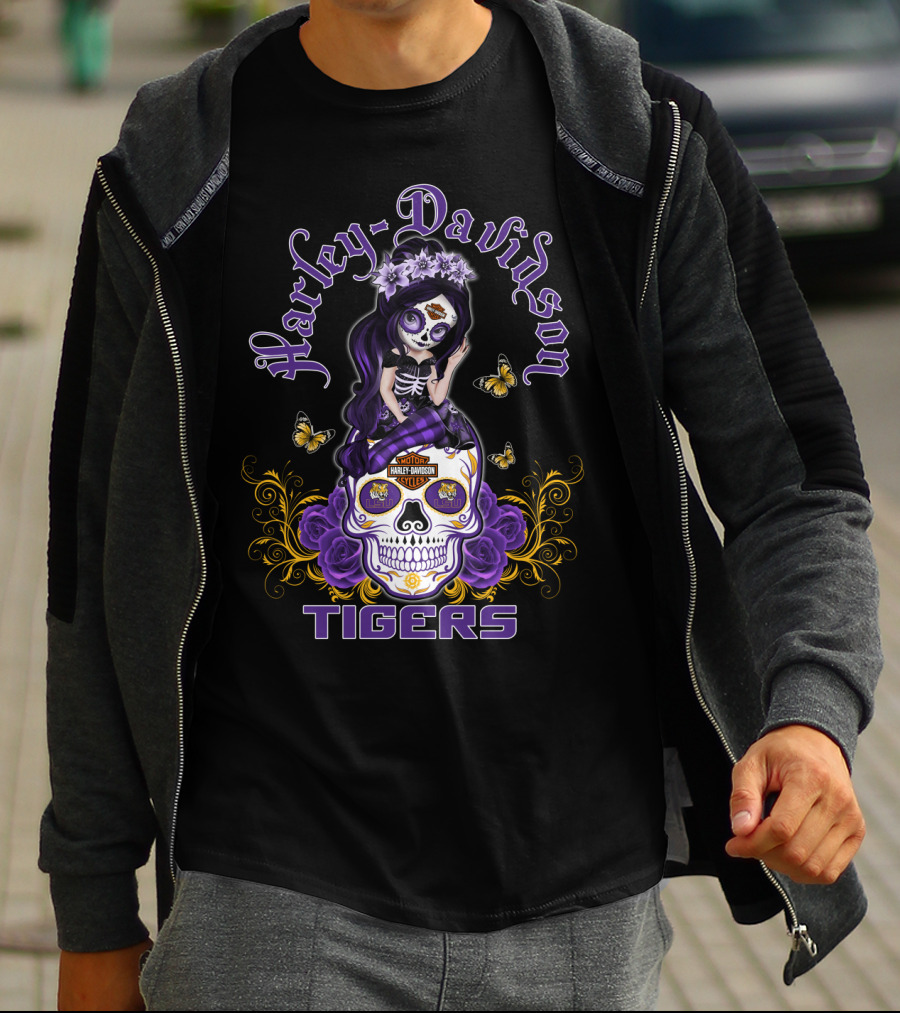 Harley Davidson Lsu Tigers Skull With Purple Flowers And Butterflies T-Shirt
