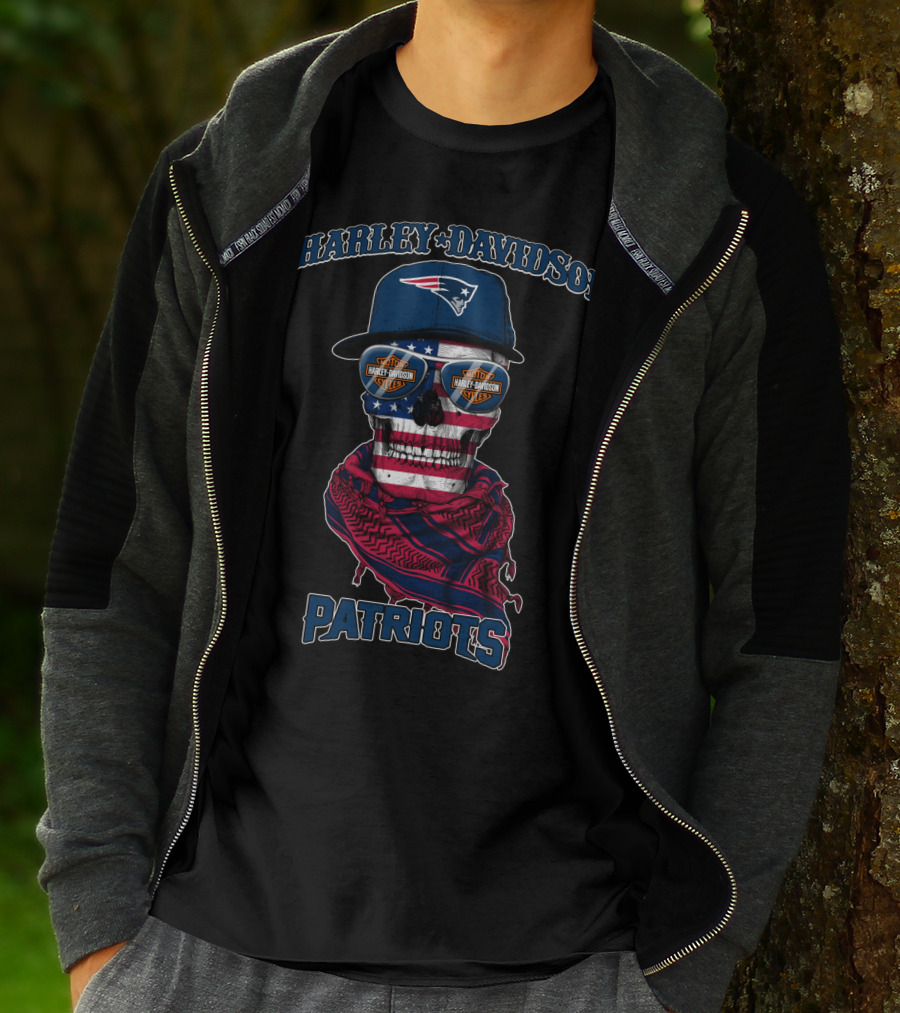 Harley Davidson New England Patriots Usa Flag Skull With Sunglasses T-Shirt