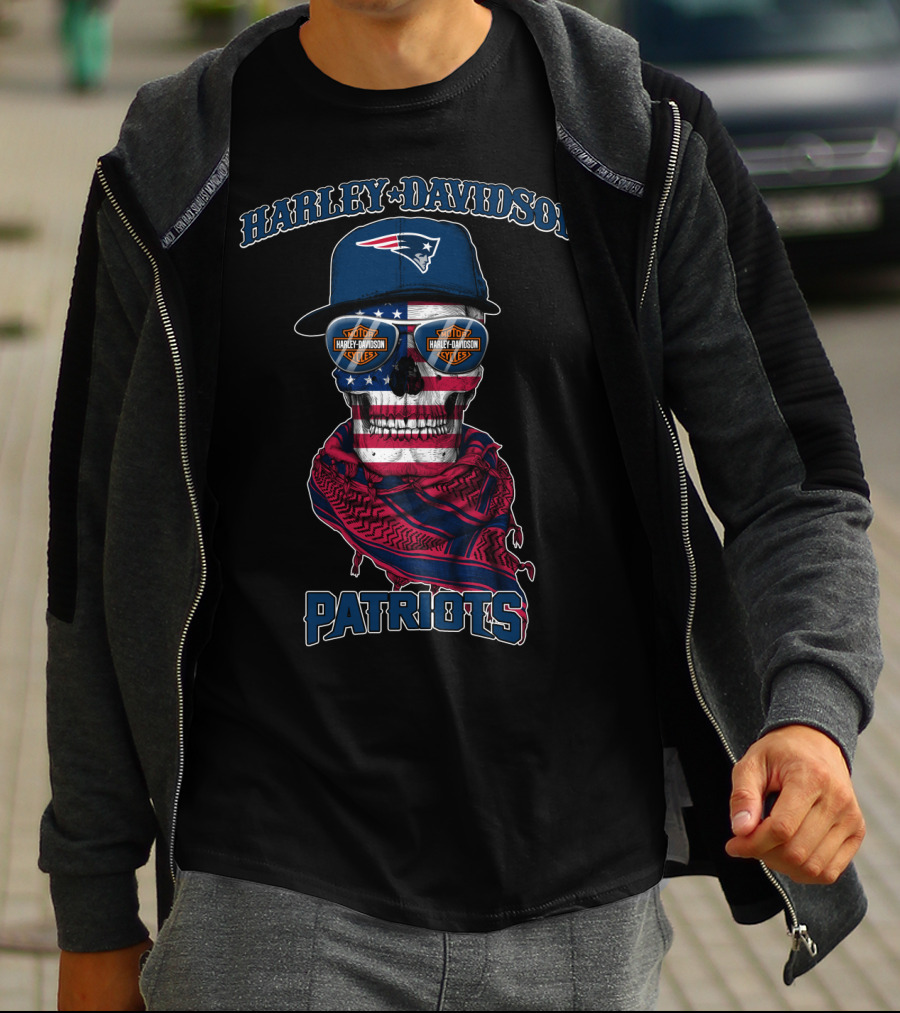Harley Davidson New England Patriots Usa Flag Skull With Sunglasses T-Shirt