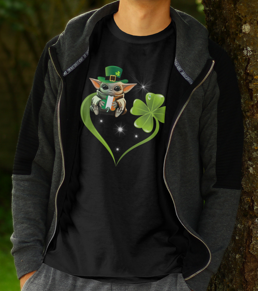 Yoda Shamrock Heart St. Patrick's Day T-Shirt