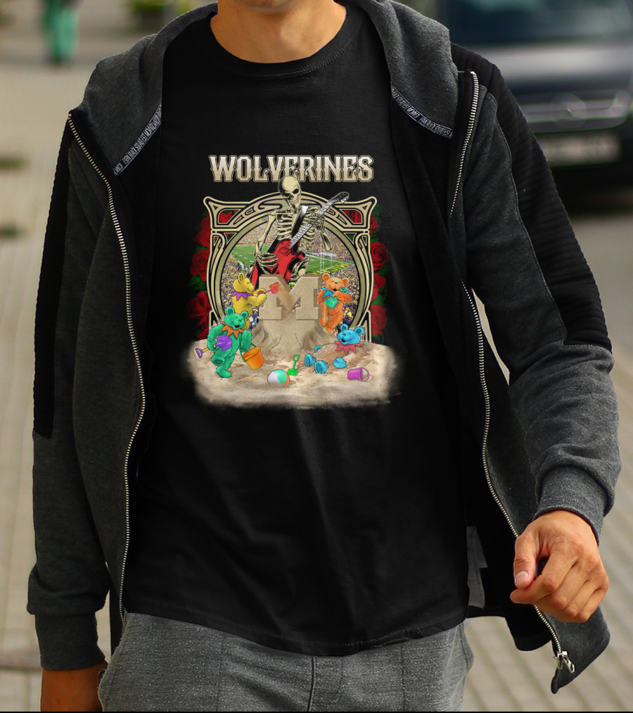 Wolverines Skeleton Guitar Bears M Beach Roses Ncaa1 Mw T-Shirt