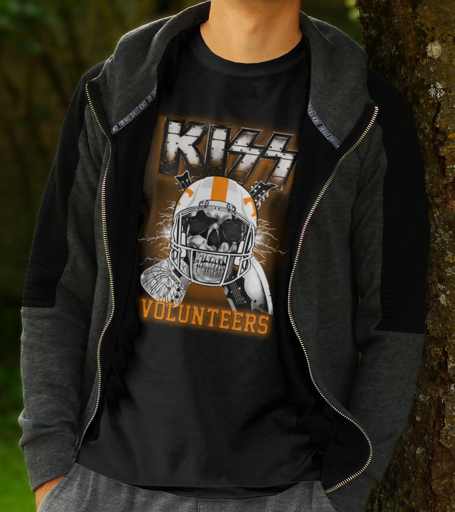 Kiss Volunteers Skull Helmet Ncaa Football Theme T-Shirt