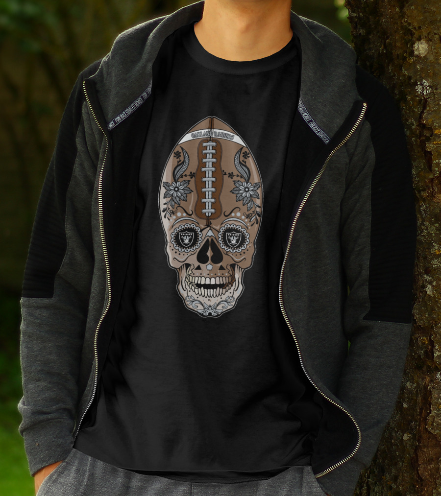 Oakland Raiders Football Skull Design 97 01 Or T-Shirt