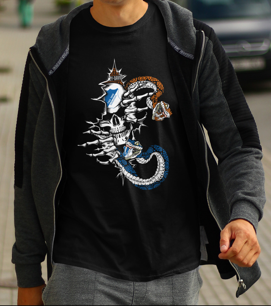 Tsg1899H Skull With Blue And Orange Snakes T-Shirt