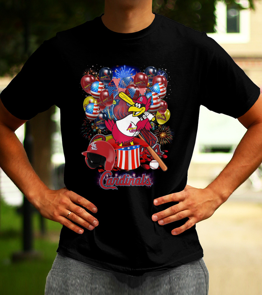 St Louis Cardinals Patriotic Fireworks And Balloons T-Shirt