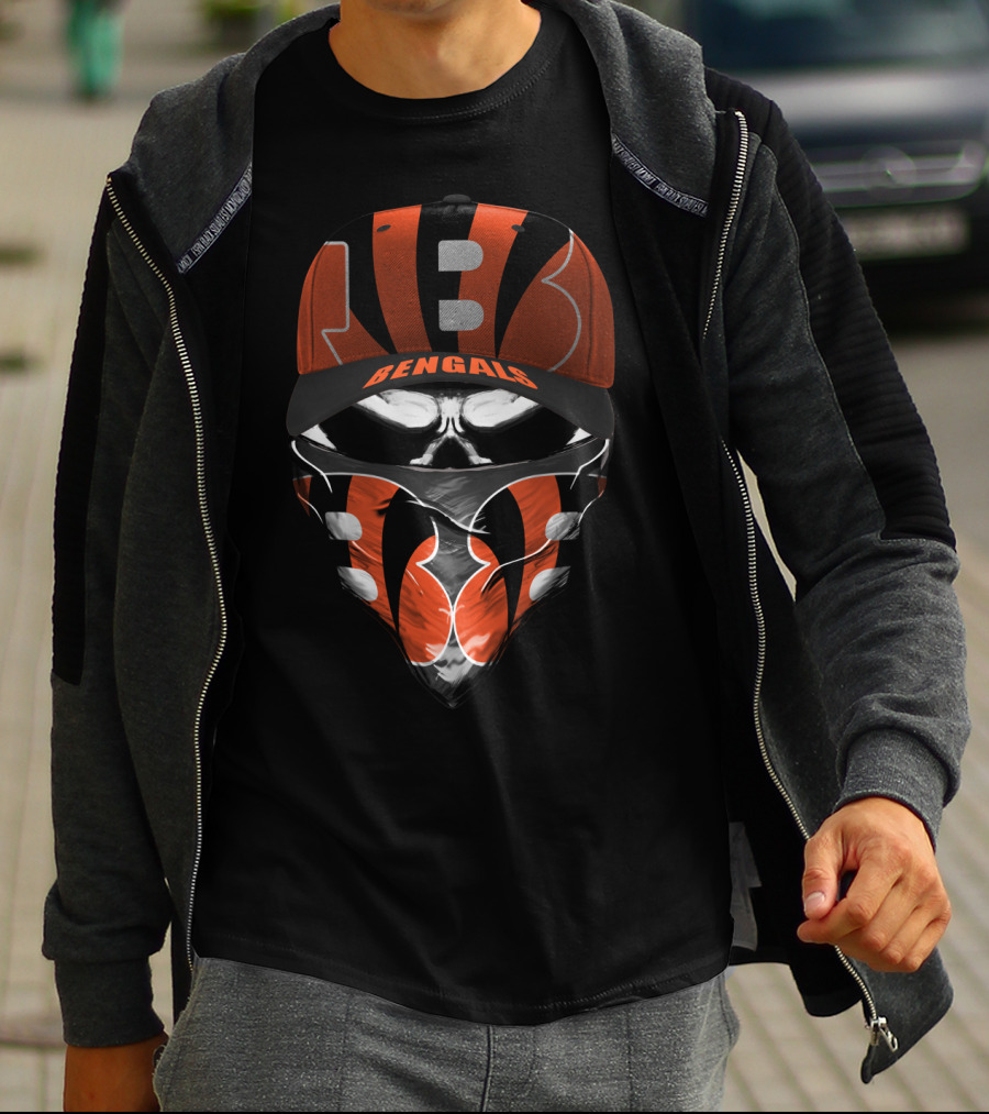 Cincinnati Bengals Hat Mask Black Orange Football Fan Gear T-Shirt
