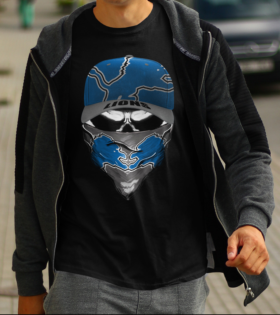 DETROIT LIONS LIONS Blue Skull Cap And Bandana T-Shirt