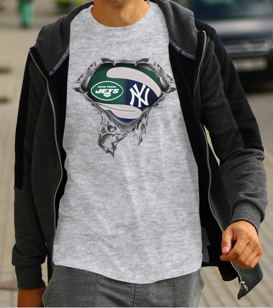 New York Jets New York Yankees Logo Fusion T-Shirt