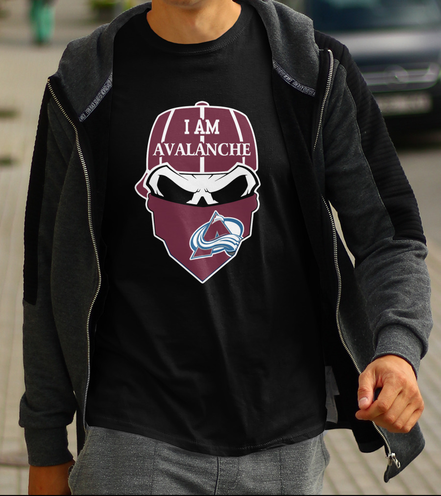 I Am Avalanche Colorado Avalanche Skull T-Shirt