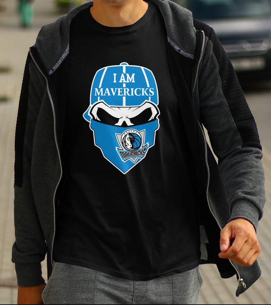 I Am Dallas Mavericks Skull T-Shirt
