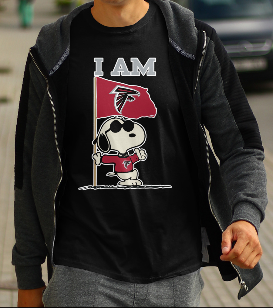 I Am Atlanta Falcons Snoopy Flag T-Shirt