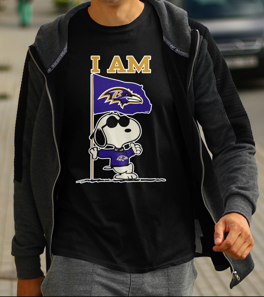 I Am Baltimore Ravens Snoopy Flag Ravens T-Shirt