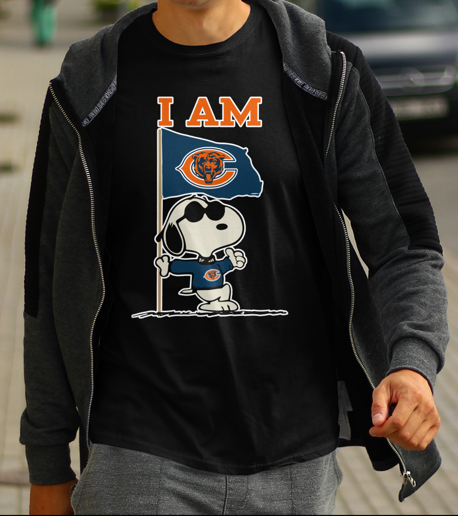 I Am Chicago Bears Snoopy T-Shirt