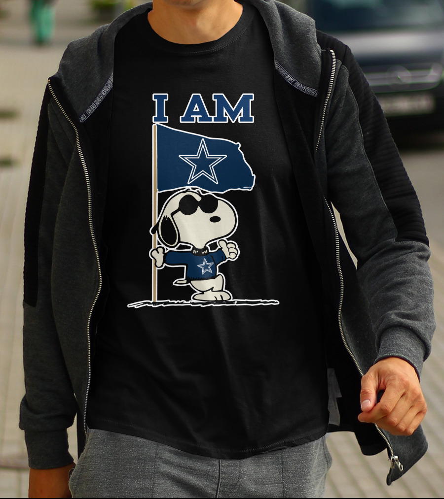 Dallas Cowboys Snoopy I Am Football Fan T-Shirt