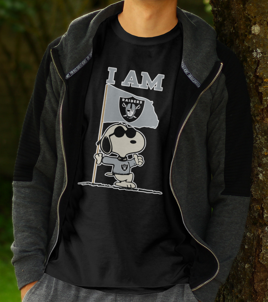 I Am Las Vegas Raiders Snoopy Flag T-Shirt