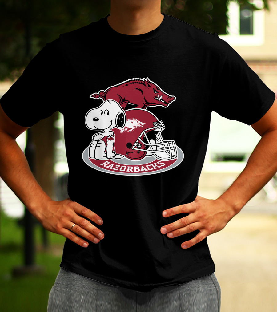 Arkansas Razorbacks Snoopy Football Helmet Razorbacks T-Shirt