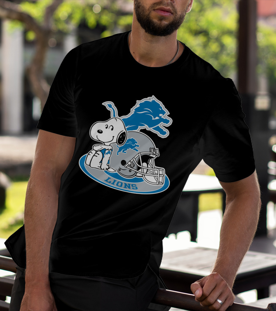 Detroit Lions Snoopy Helmet Nfl Team Logo Peanuts Featured T-Shirt