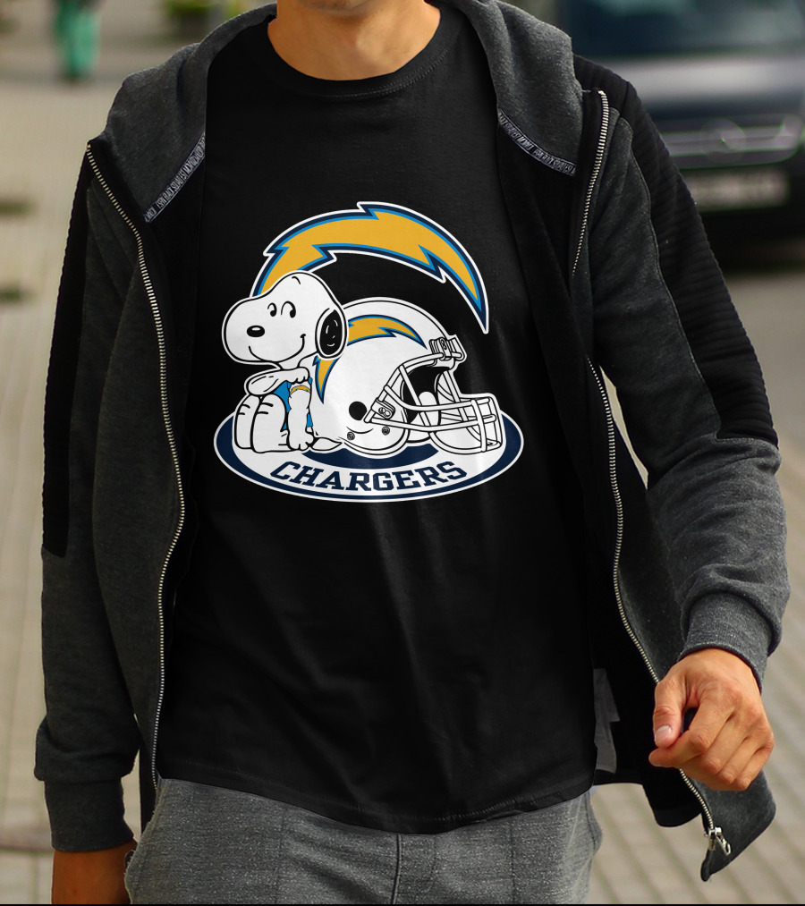 Los Angeles Chargers Snoopy Helmet Clipart 2 T-Shirt