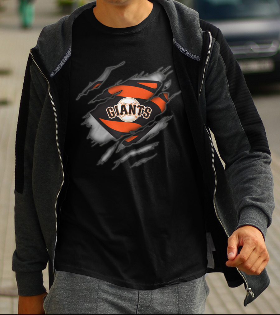 San Francisco Giants Baseball Logo Tear Superman Style T-Shirt