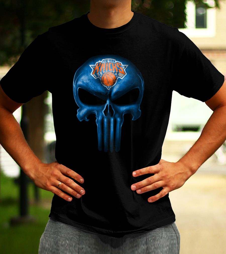 New York Knicks Skull Basketball Logo Fusion T-Shirt