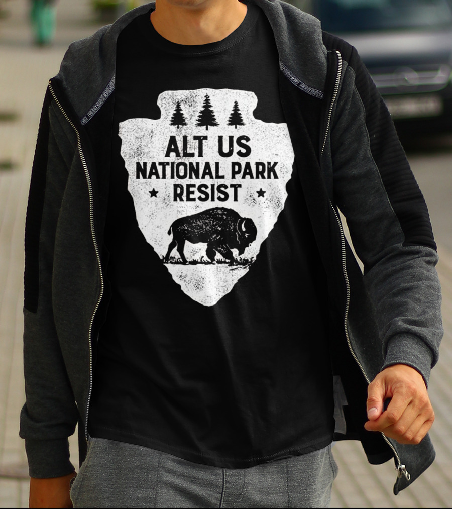 ALT US National Park Resist Bison Arrowhead Emblem T-Shirt