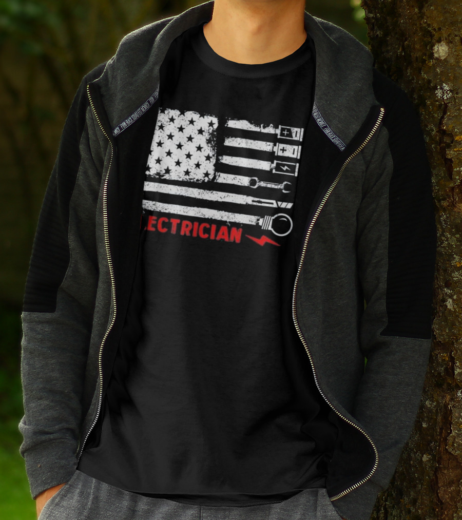 American Flag Electrician Wrench Bolt Battery Stars Stripe Icons T-Shirt