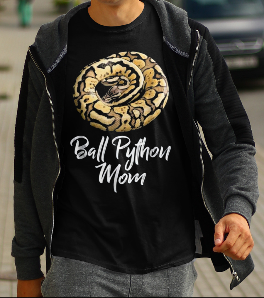 Ball Python Mom Snake Owner Snake Love T-Shirt