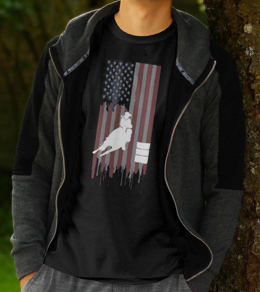 Barrel Racing Horse Lovers American Flag T-Shirt