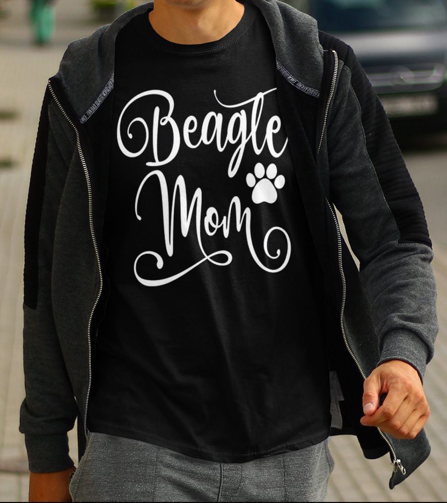 Beagle Mom Dog Lover White Script Paw Prints T-Shirt
