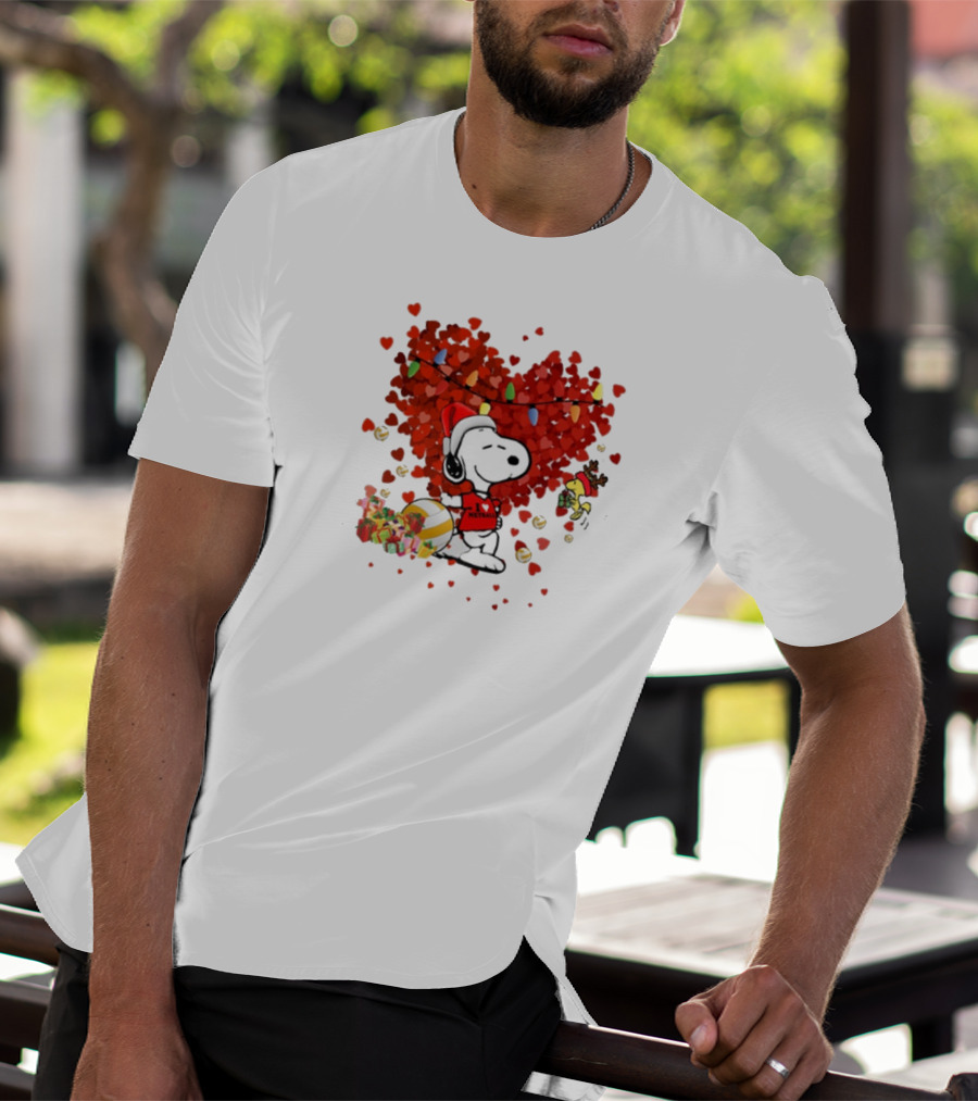 Snoopy Christmas Love Netball Heart T-Shirt
