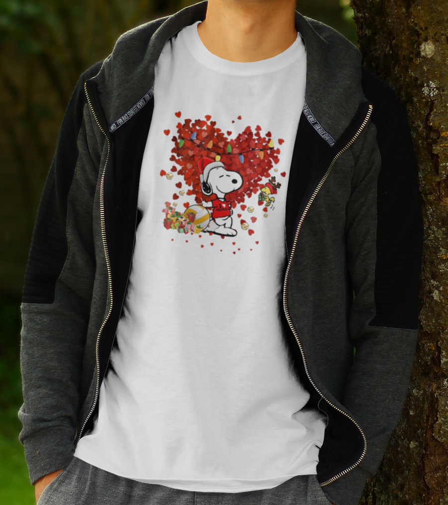 Snoopy Christmas Love Netball Heart T-Shirt