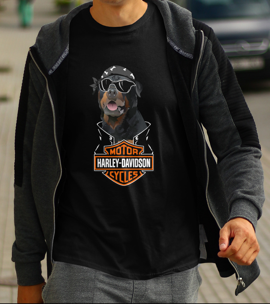 Rottweiler Harley Davidson Motorcycles Biker Bandana And Sunglasses T-Shirt