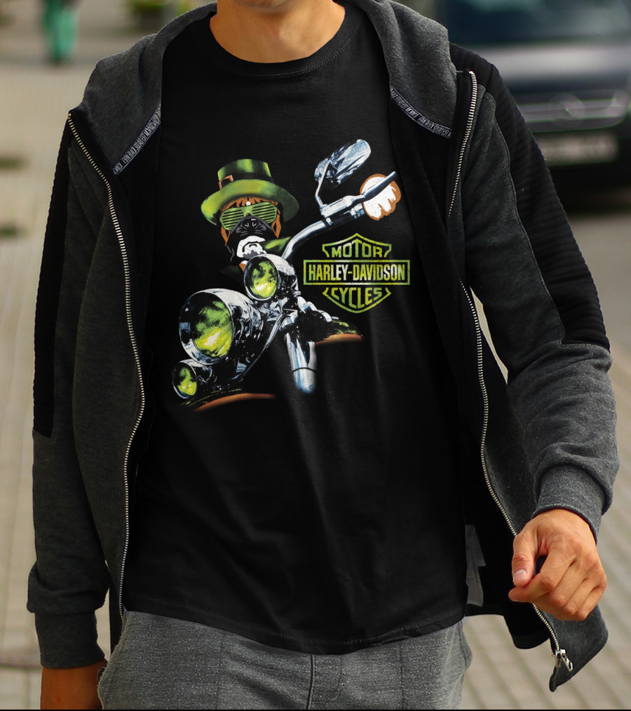 Boxer 18Hd Harley Davidson Motorcycles St. Patrick's Day Dog Rider T-Shirt