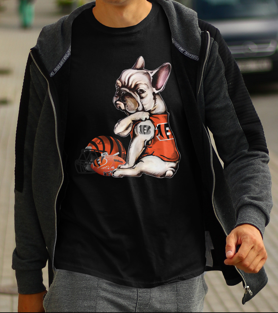 Cincinnati Bengals Pug Helmet Football 18 T-Shirt