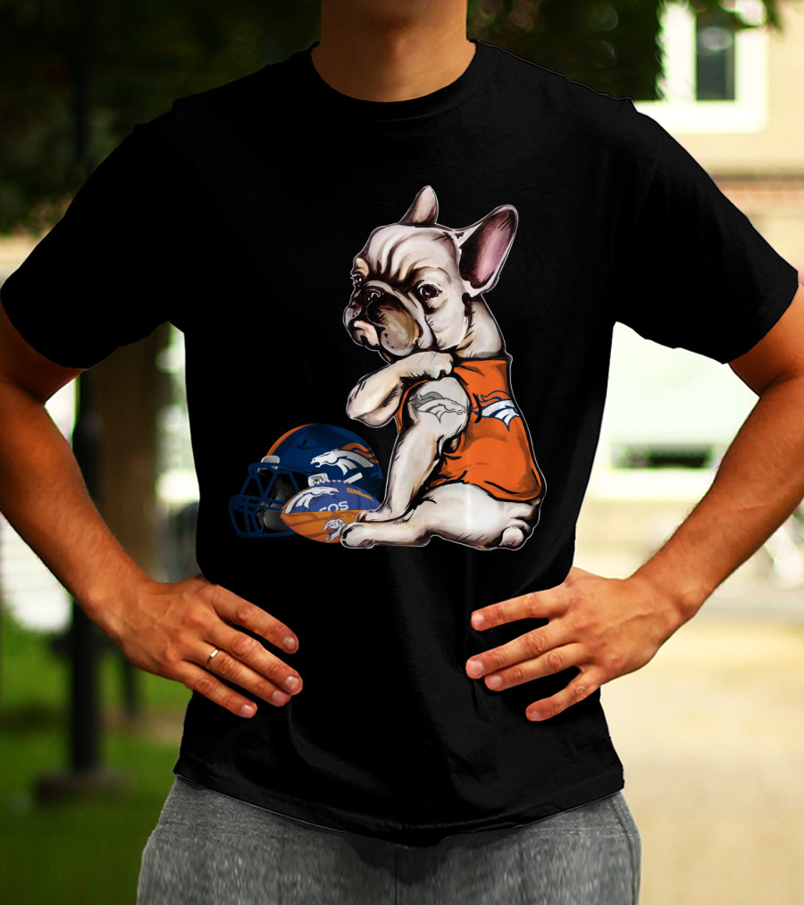 Denver Broncos Pug With Helmet And Ball T-Shirt